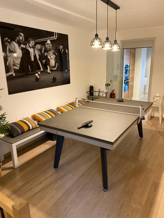 Spacious Apartment With Sea View Oostende Buitenkant foto
