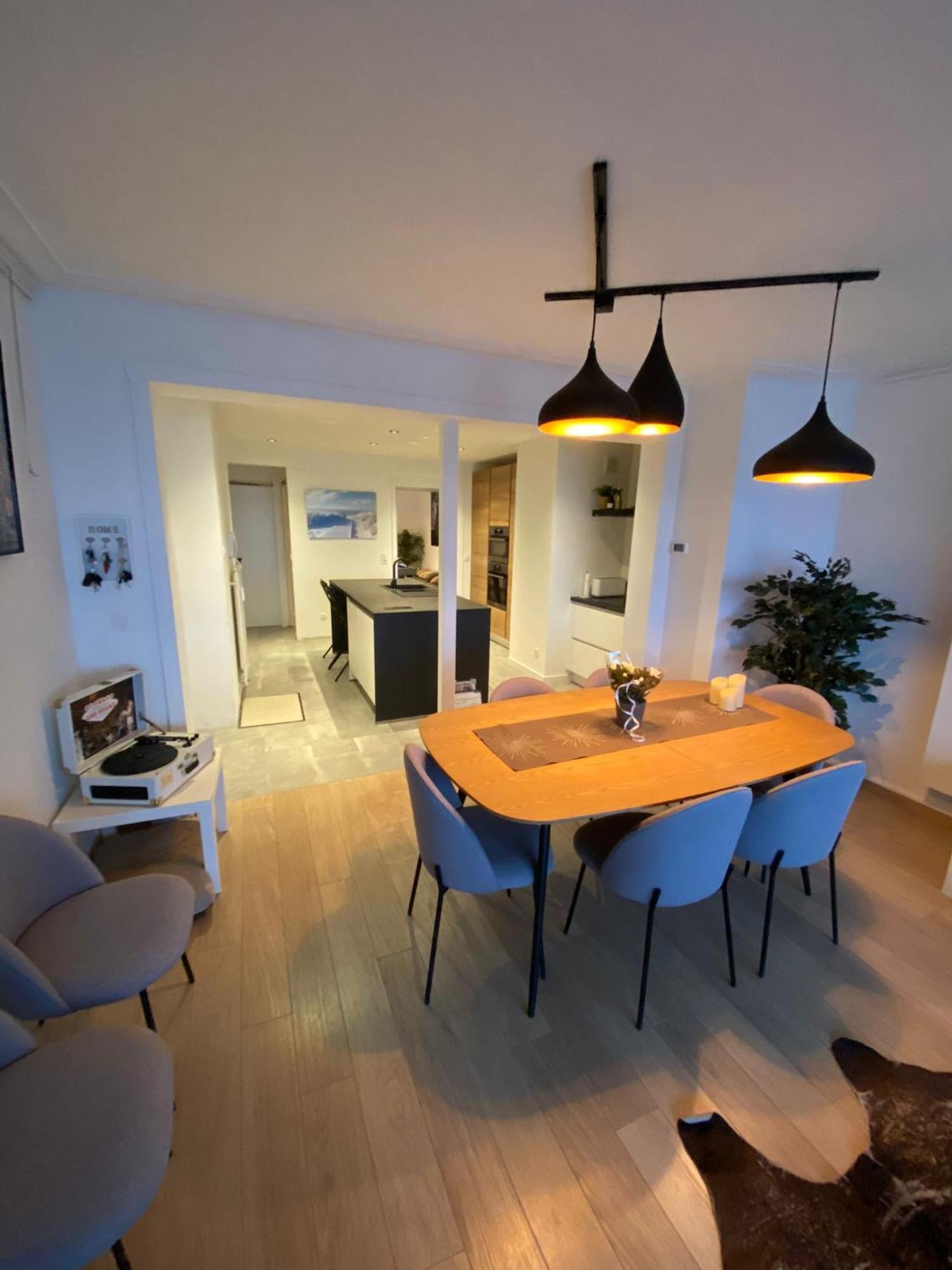 Spacious Apartment With Sea View Oostende Buitenkant foto